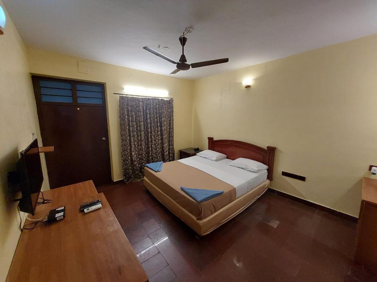 Sea Breeze Beach Resort Mahabalipuram Eksteriør bilde