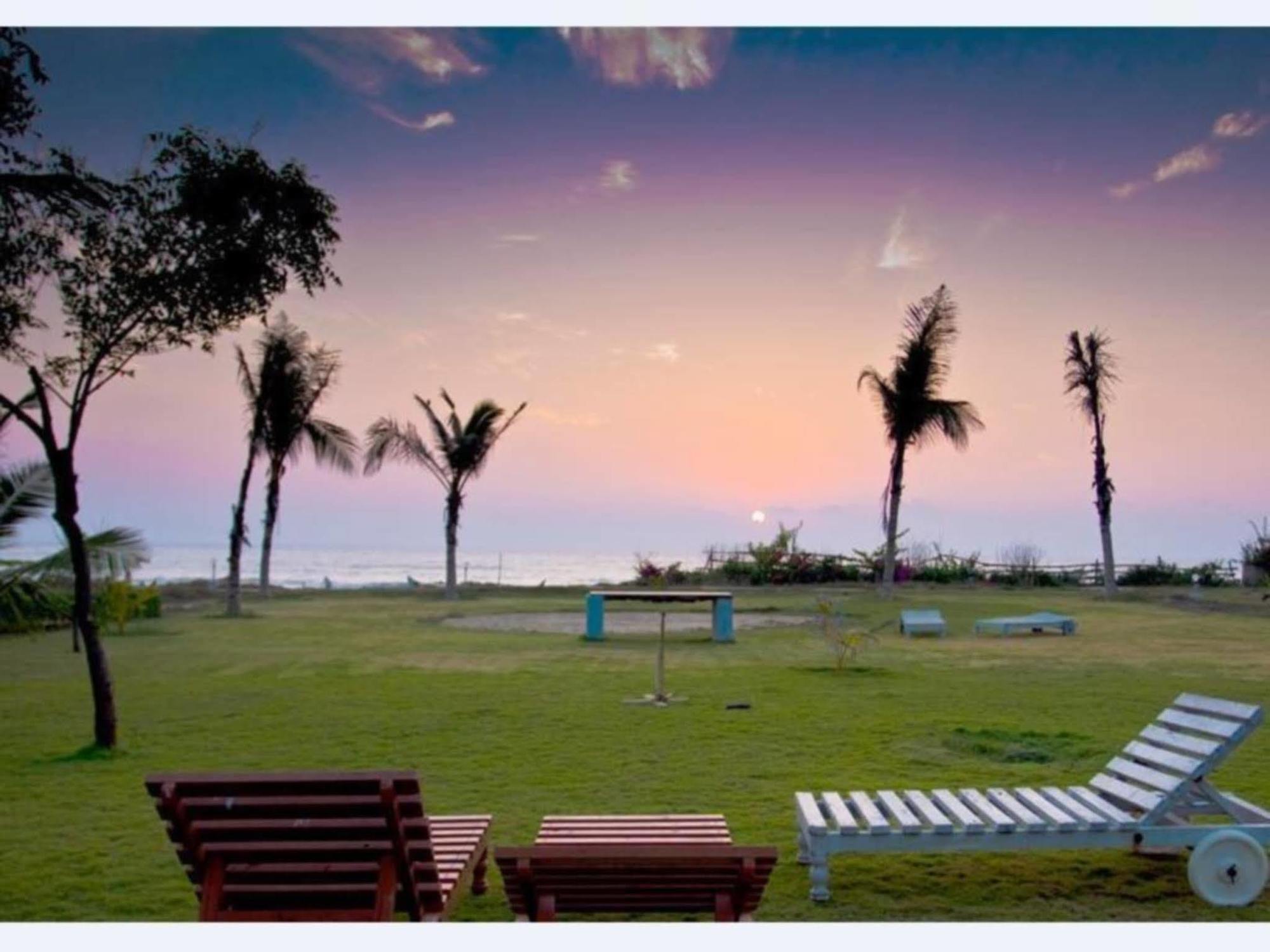 Sea Breeze Beach Resort Mahabalipuram Eksteriør bilde
